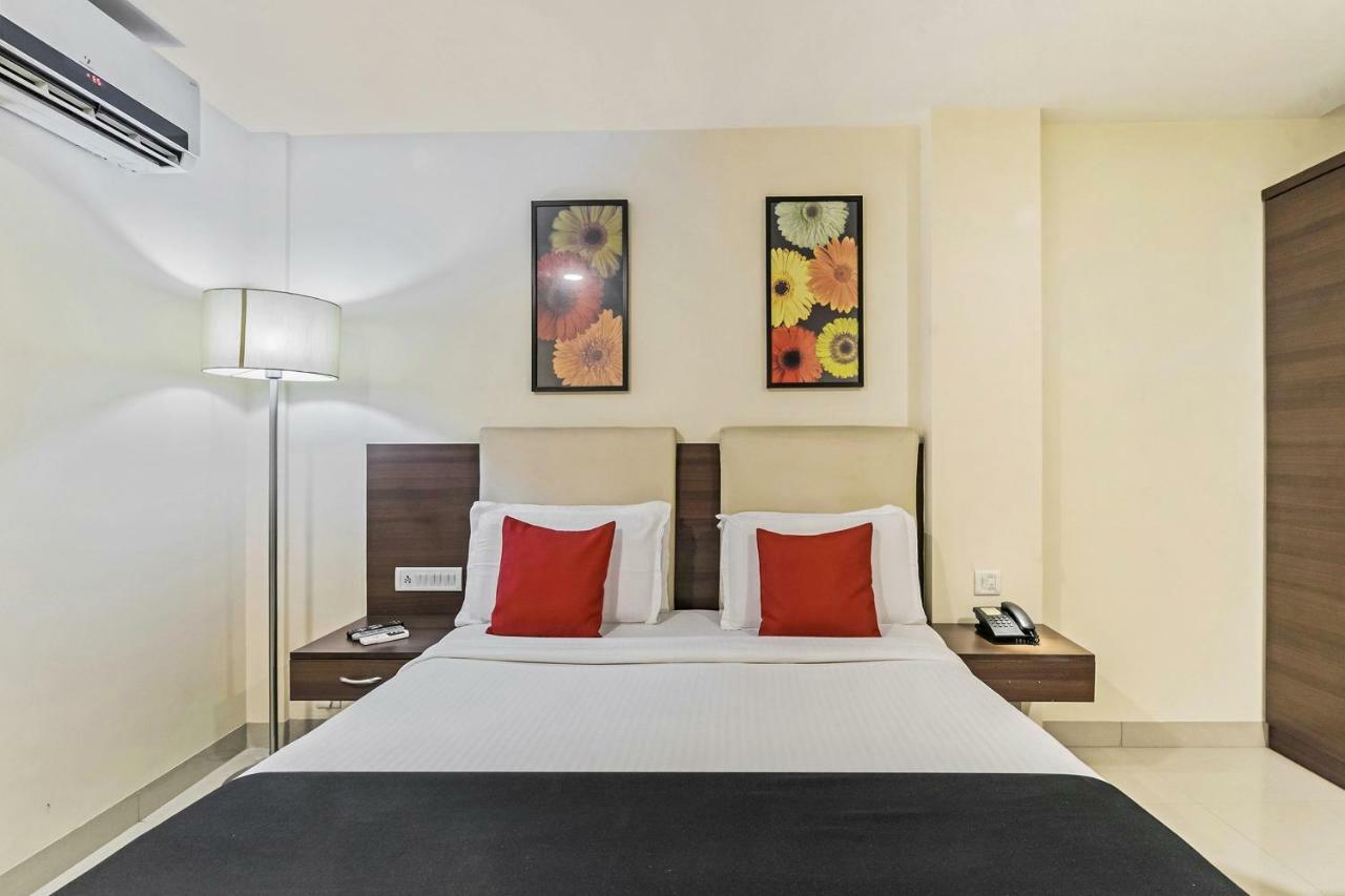 Hotel Concord Galaxy ムンバイ エクステリア 写真