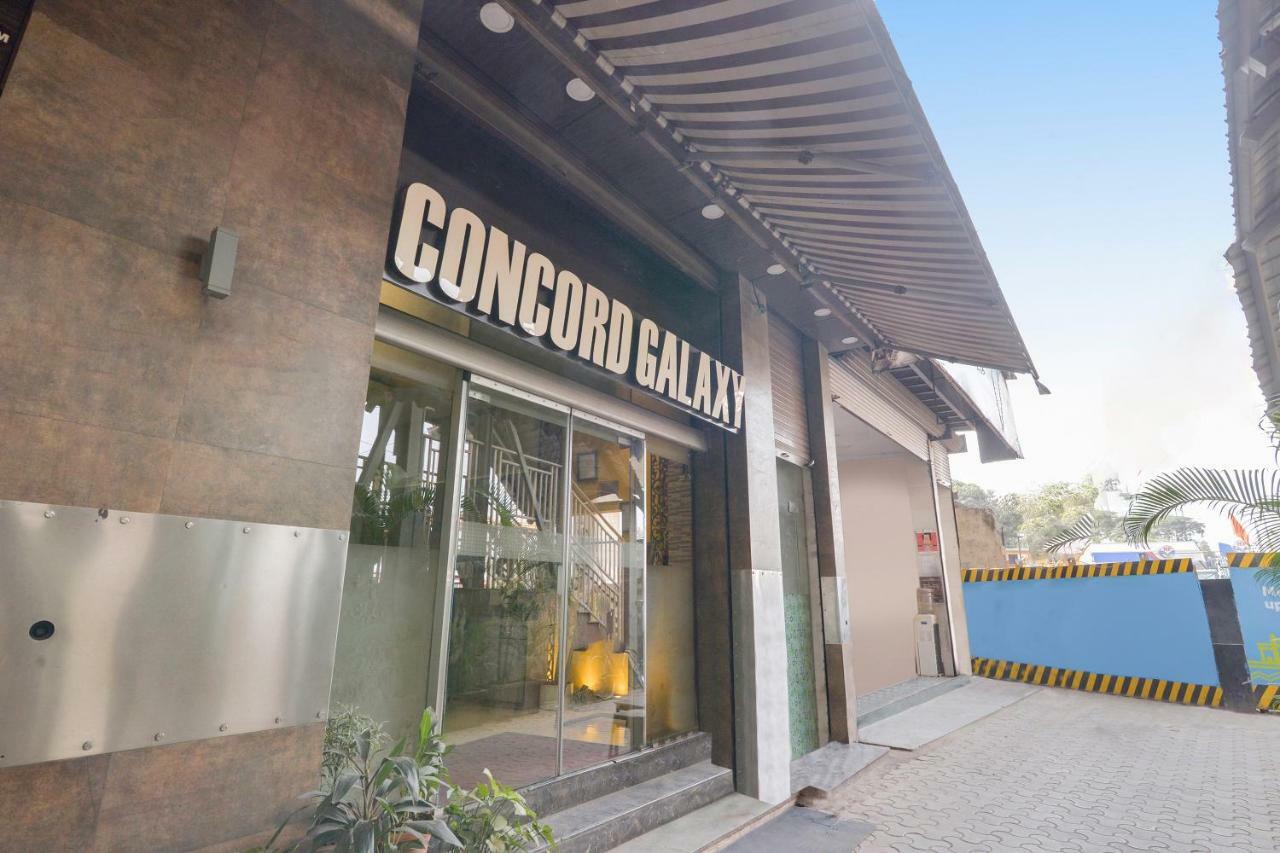Hotel Concord Galaxy ムンバイ エクステリア 写真
